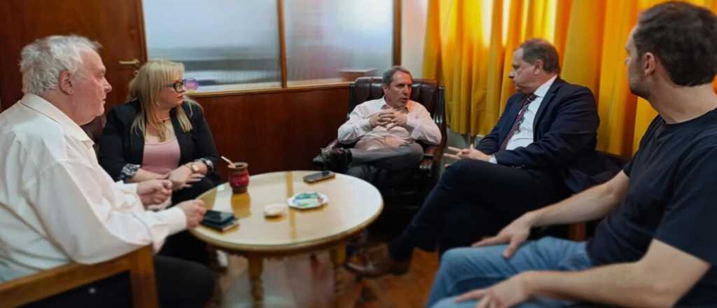 Difonso y un "enviado" de Schiaretti: modelo cordobés y críticas a Cornejo