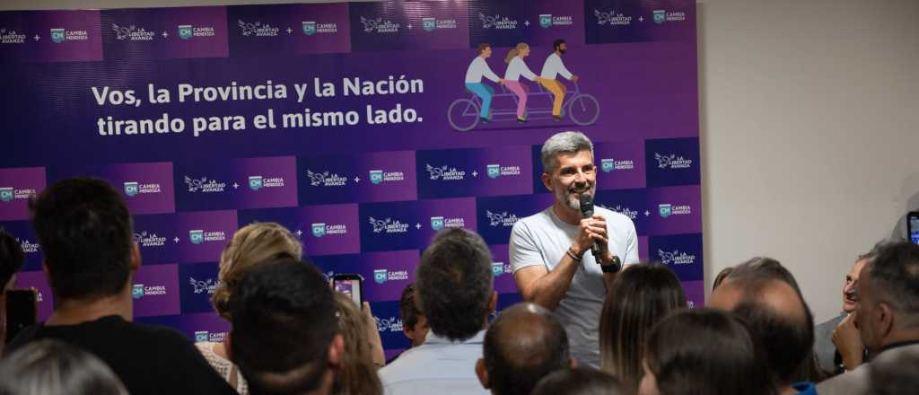 En un "acto radical", el oficialismo presentó candidatos del 1° Distrito