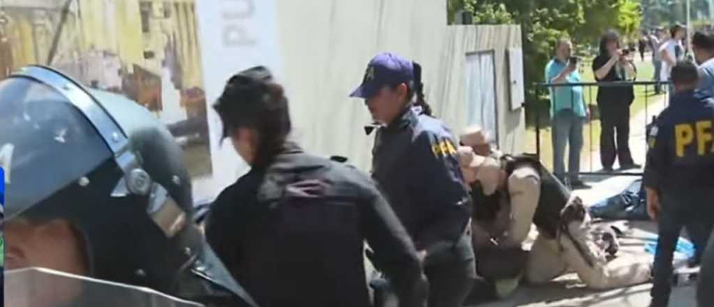 Campaña: incidentes en Santa Fe en la visita de Milei