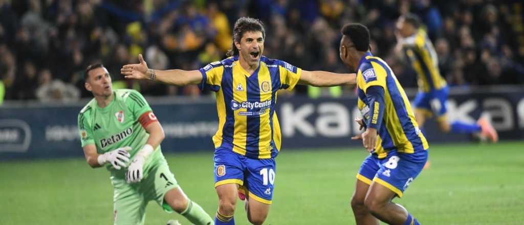 Rosario Central le dio otro duro golpe a River y sigue invicto