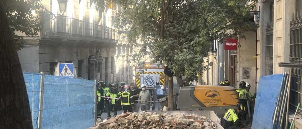 Derrumbe parcial de un edificio en pleno centro de Madrid