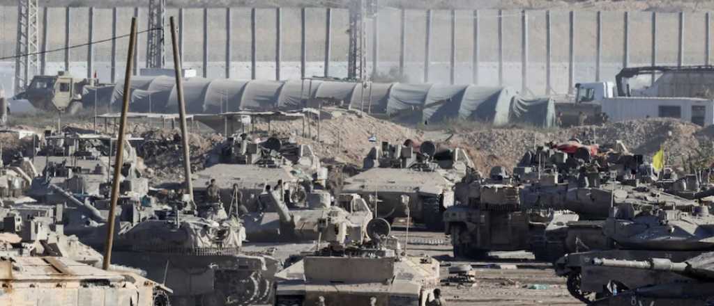 Las tropas israelíes iniciaron la retirada de Gaza