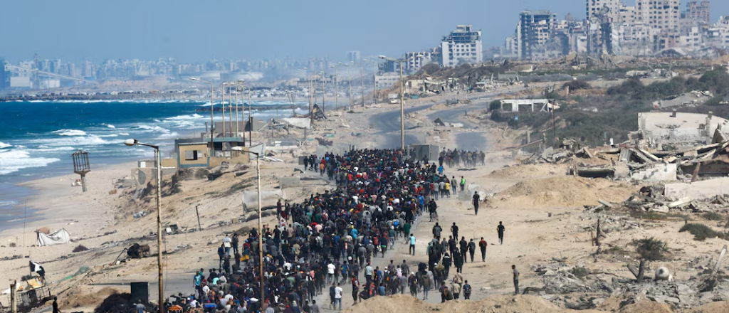 Peregrinación a una ciudad destruida: así vuelven a Gaza