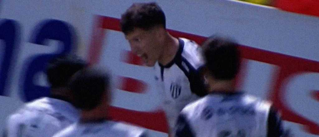 Video: el gol de Lencioni que le dio vida a Gimnasia para ascender