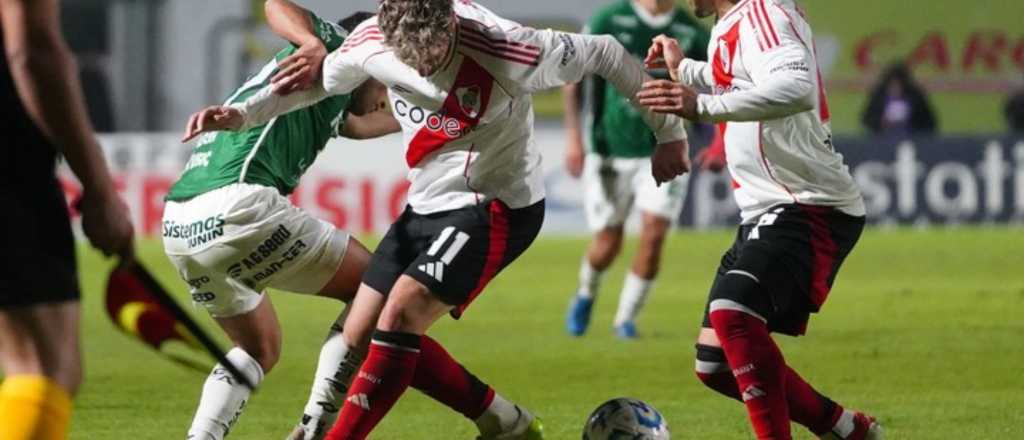 River recibe a Sarmiento en el primer partido de Coudet como local: hora y TV