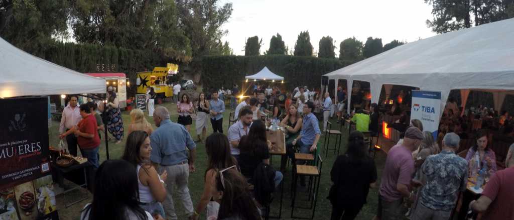 Llega Dionisias Rosé 2025: la feria de vinos y emprendedoras en Casa Fader