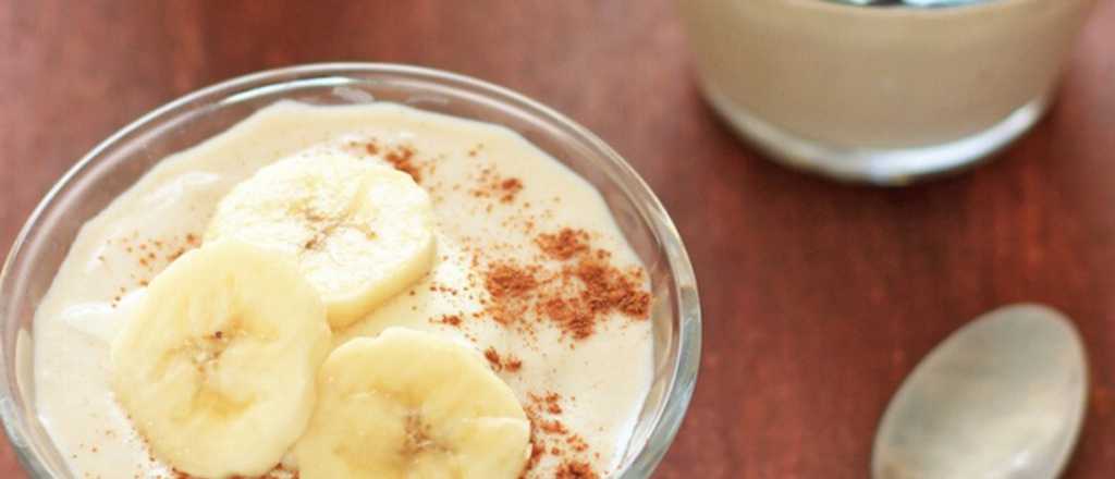 Prepará un mousse helado de banana y dulce de leche sin harinas delicioso