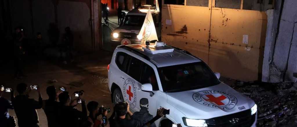 Entregaron otros cuatro cuerpos de rehenes al Ej&eacute;rcito israel&iacute; en Gaza