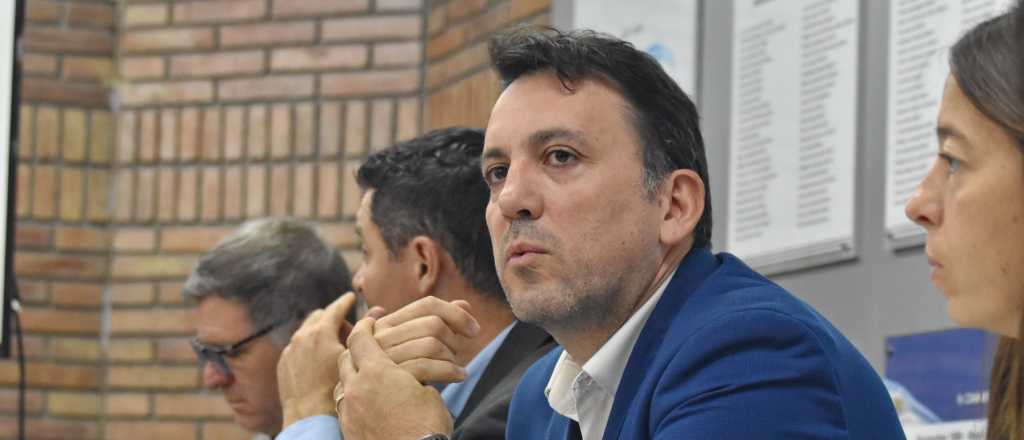 Tadeo mueve fichas en la DGE y hay dos nuevos funcionarios