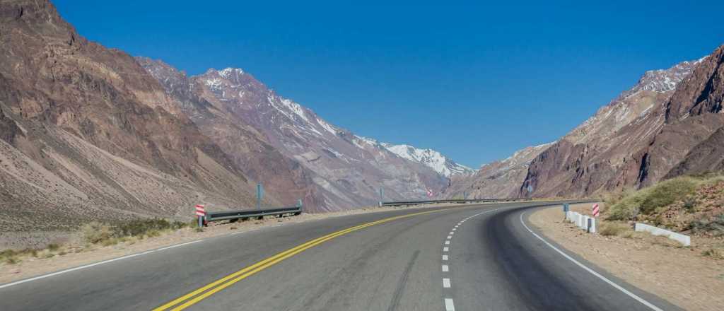 Conductor ebrio chocó a una camioneta en Agua de las Avispas: dos heridos