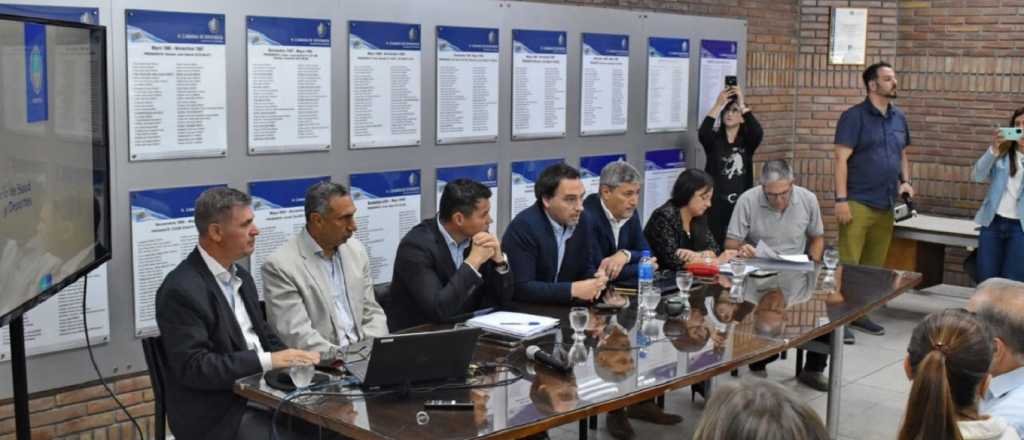 Arce en el Post: el Presupuesto 2026 cierra la "canilla" del gasto p&uacute;blico