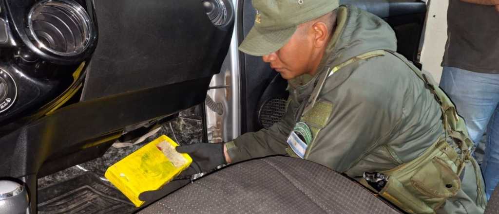 Dos hombres salieron de Mendoza con cocaína y los atraparon en San Juan