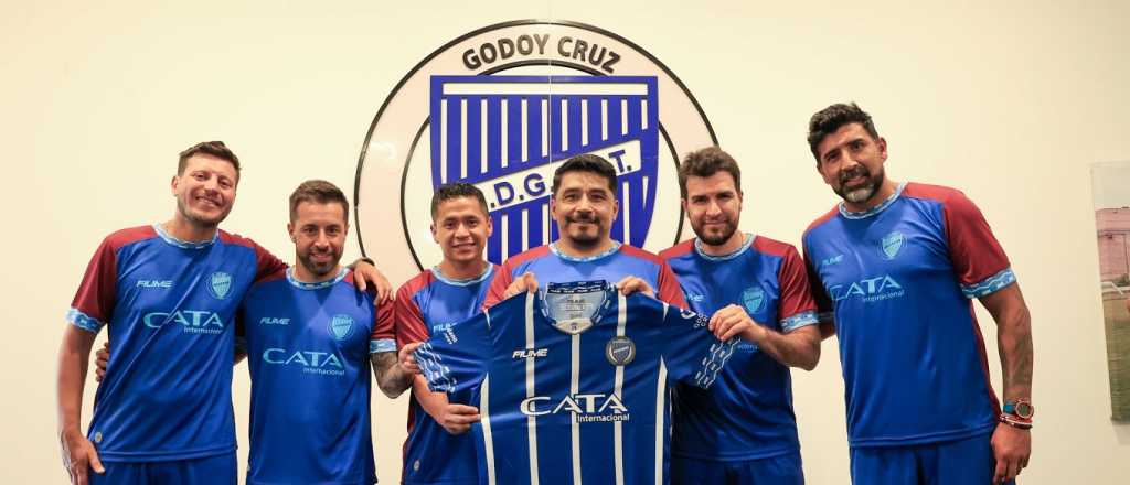 Godoy Cruz presentó oficialmente al Turco Asad como nuevo DT
