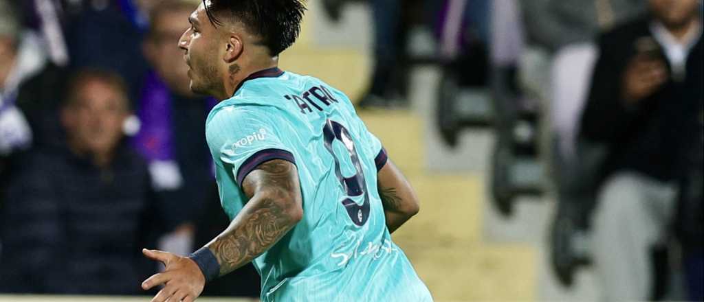 Video: golazo infernal de Santi Castro en el empate entre Bologna y Fiorentina