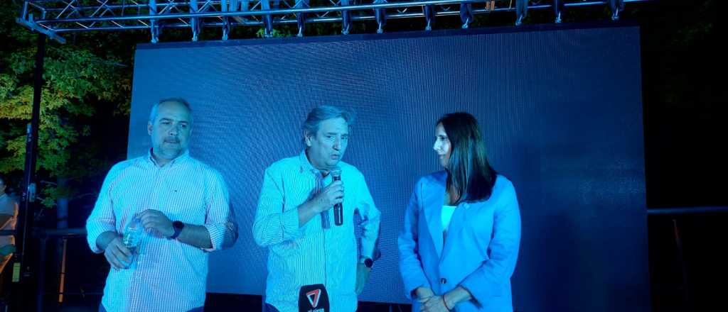 Félix miró el vaso medio lleno y criticó la "campaña del miedo"