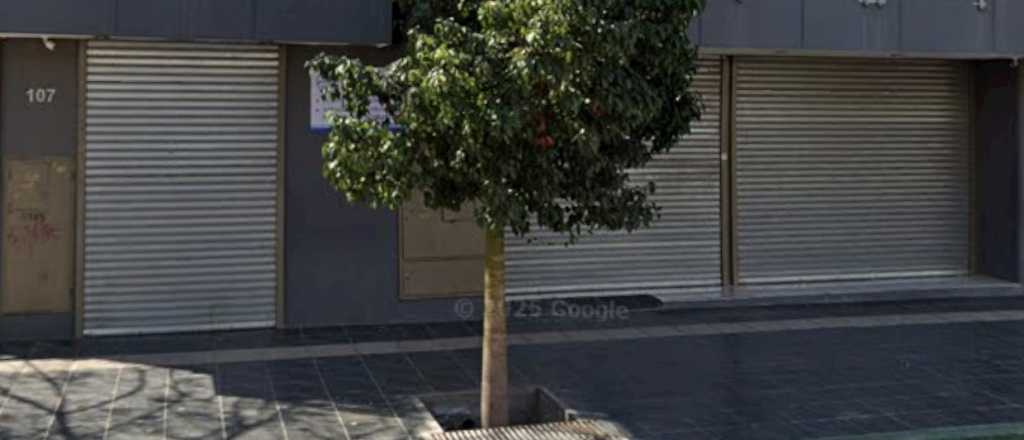 Un hombre entró armado y disparó varias veces en un juzgado del Este