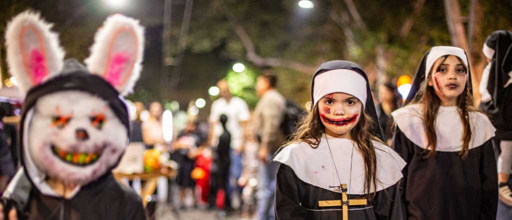 Más de 10.000 personas celebraron Halloween en la Arístides