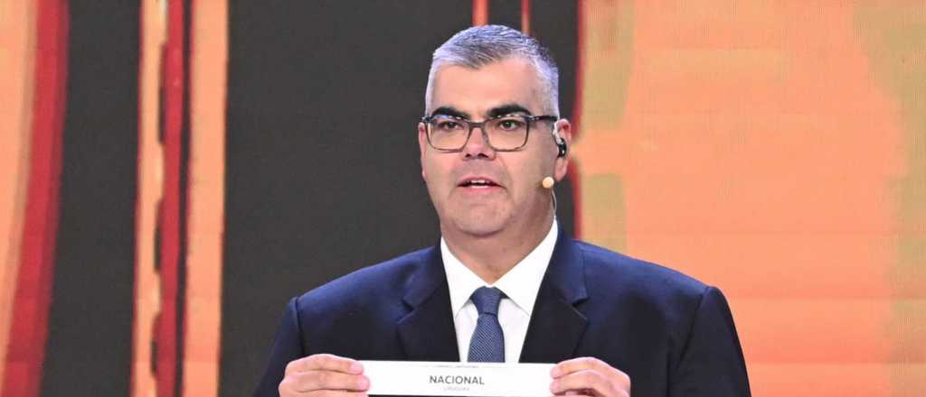 Fin de una era: Conmebol desvinculó a Fred Nantes, "el hombre de los papelitos"