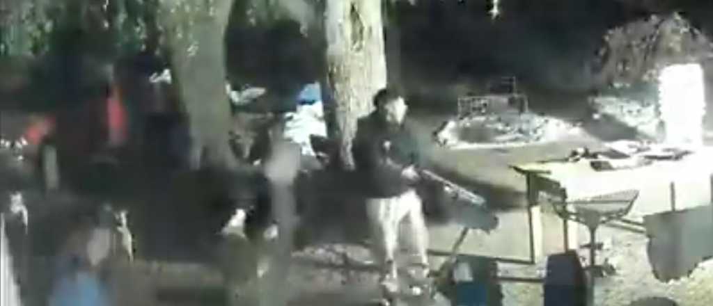 Video: fue echado de un festejo y mató de un tiro a un hombre
