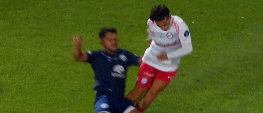 Video: la falta por la que Amarfil vio la roja y complicó a la Lepra