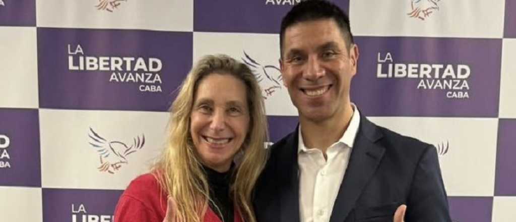 Teléfono para Vargas Arizu: el elogioso posteo de Correa Llano para Karina Milei