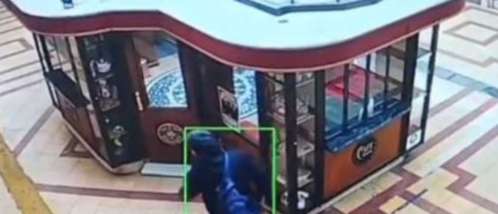 El dueño de un café y su mensaje tras un robo: "Lo esperamos con un abrazo"