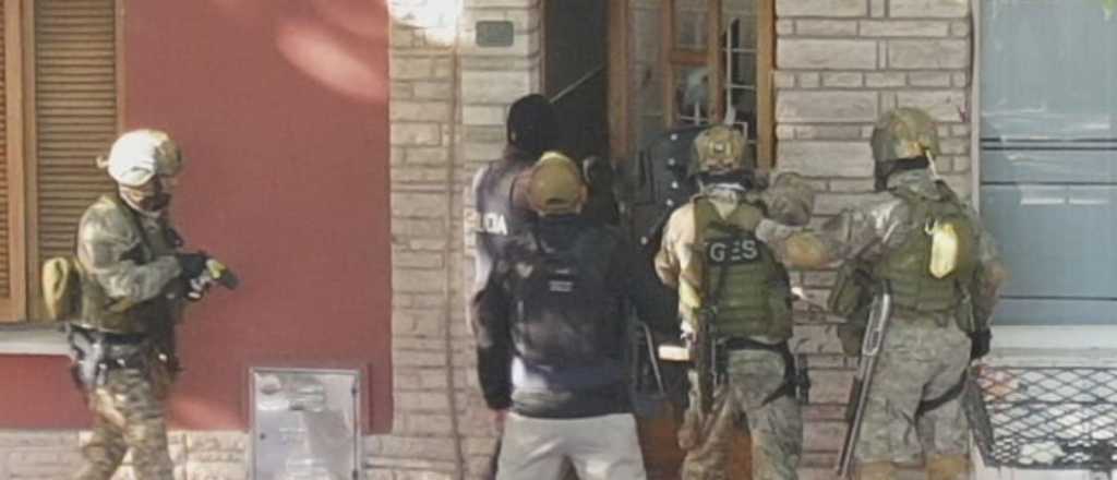 Un ex futbolista se atrincheró en San Rafael