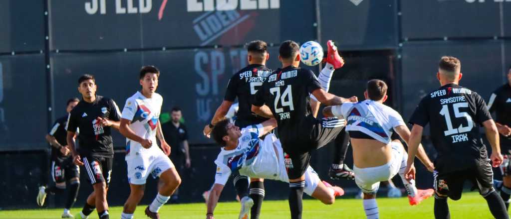 Godoy Cruz recibe a Riestra en un partido que podría definir los descensos