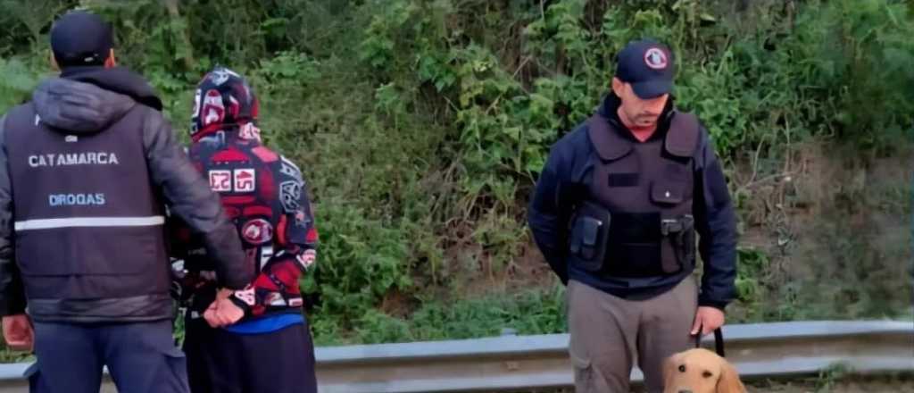 Arrestaron a un joven que venía a Mendoza con un kilo y medio de marihuana