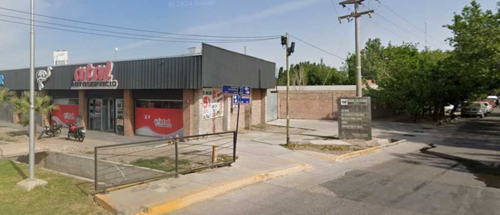 Robaron $250 mil pesos y mercadería de un autoservicio en Guaymallén