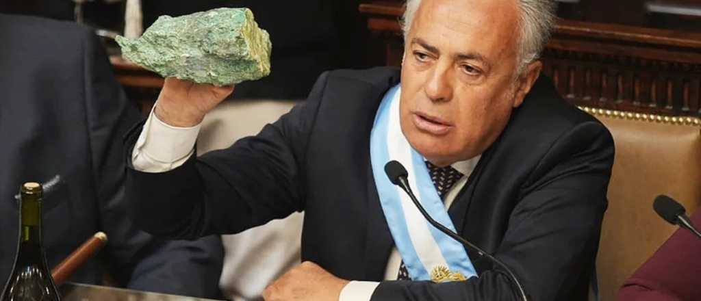 Cobre y vino, y sin reelección, la fórmula "chilena" de Cornejo