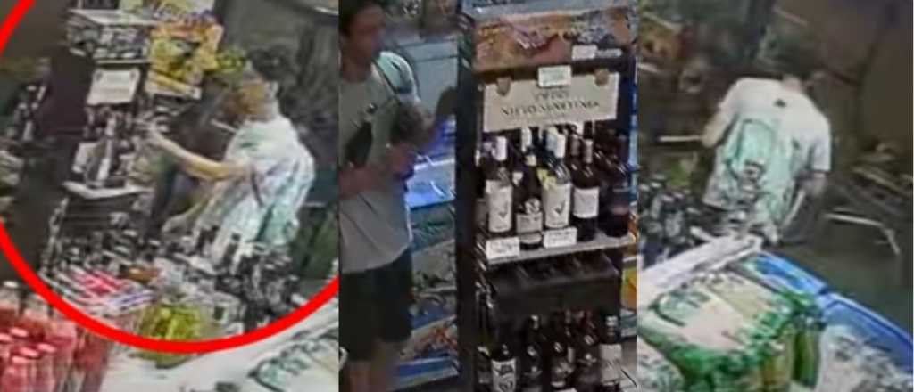Video: un joven hurt&oacute; tres botellas de fernet de un local de San Rafael