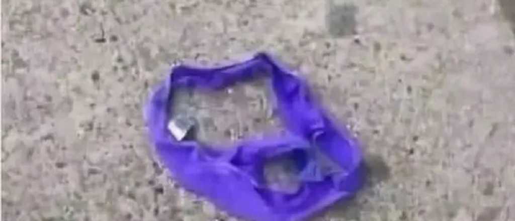 Un motociclista se accidentó por culpa de una bombacha