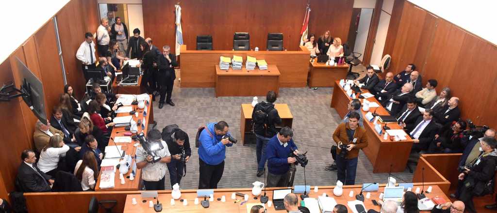 Cuántos millones de dólares ahorran los jueces por no pagar Ganancias