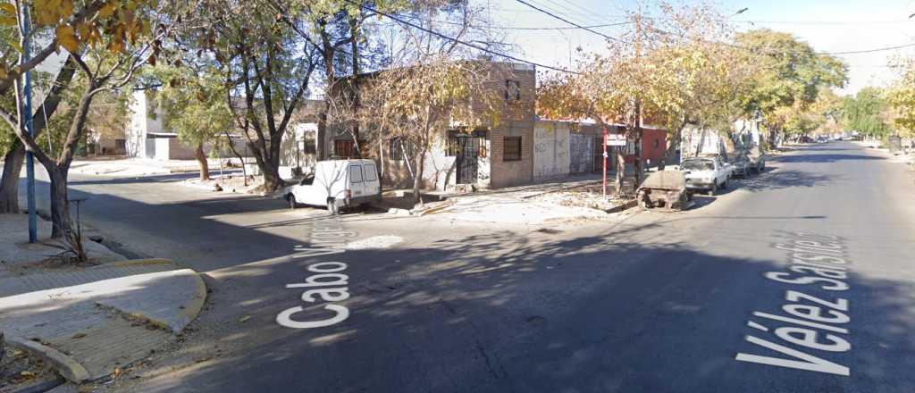 A punta de pistola, asaltaron a un chofer de una app en Godoy Cruz