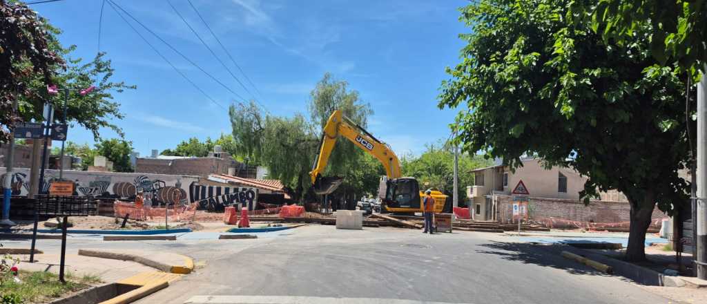 Por obras del Metrotranvía cortan una calle de Godoy Cruz durante 10 días