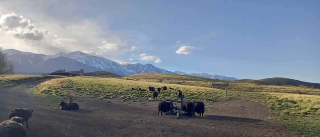 El camino de montaña que une dos departamentos y pocos conocen