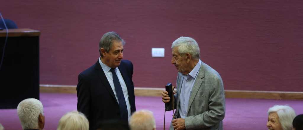 Con grandes invitados, abrió en San Rafael "Borges más allá del orientalismo"