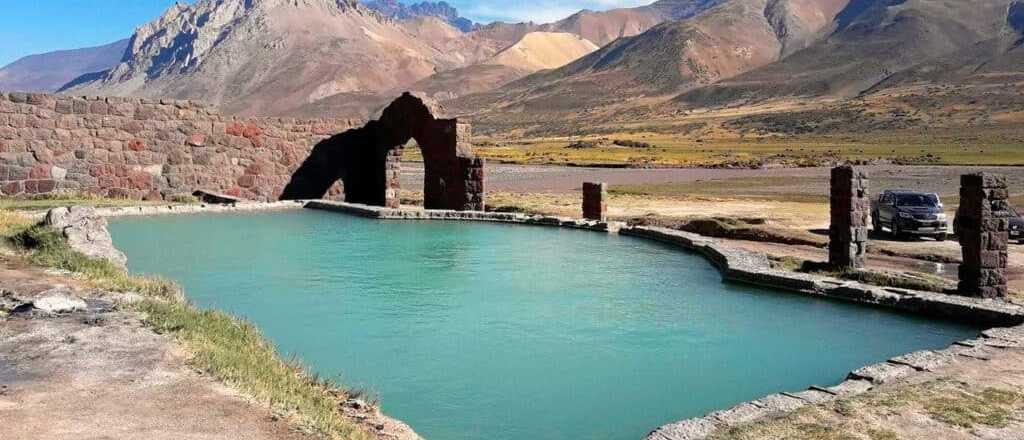 Montaña, silencio y aguas termales: la escapada ideal en Mendoza