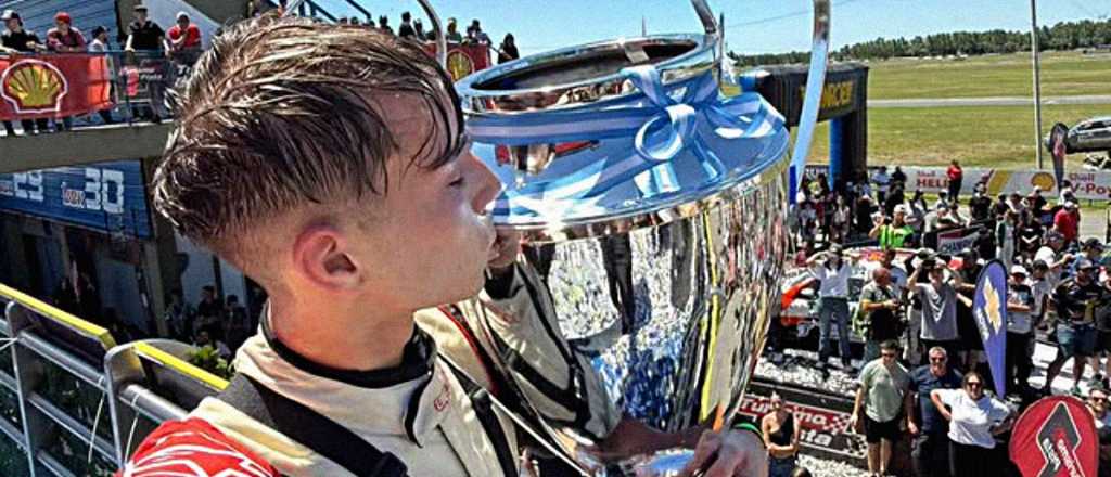 &iexcl;Otro mendocino campe&oacute;n! Tom&aacute;s Vitar se coron&oacute; en el Turismo Pista