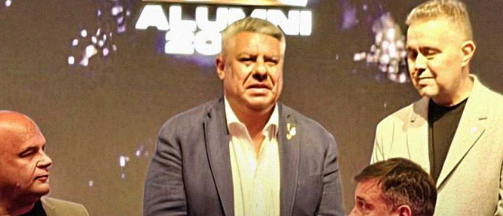 "Me quedan muchos años": Tapia, desafiante en medio de las críticas