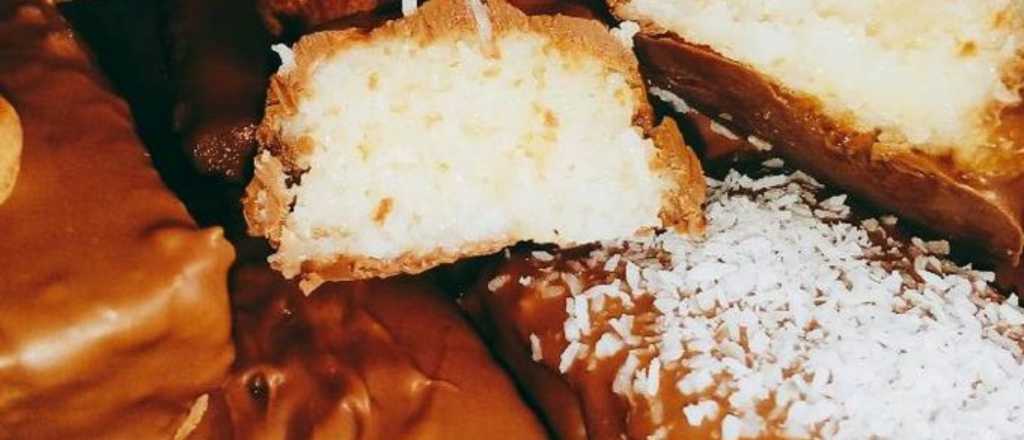 La merienda que nunca falla: barritas de coco con dulce de leche sin horno