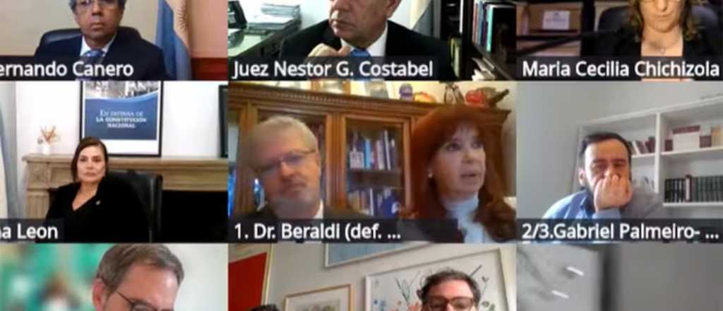 Cuadernos: la fiscalía ubica a CFK como "destinataria final" de los bolsos