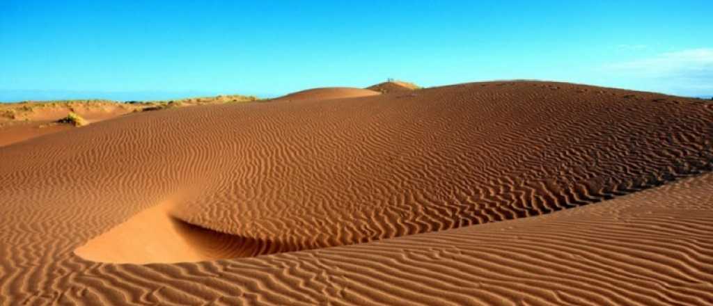El desierto oculto en medio de Mendoza con médanos de hasta 20 metros