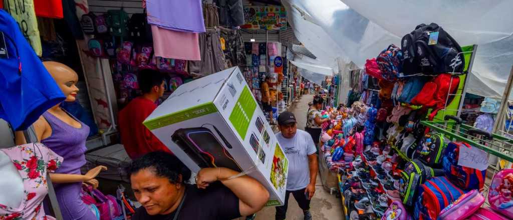 Tour de compras a Bolivia: por qué serían una mejor alternativa a Chile