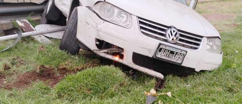 Manejaba ebrio y terminó dentro del Predio de la Virgen en Guaymallén
