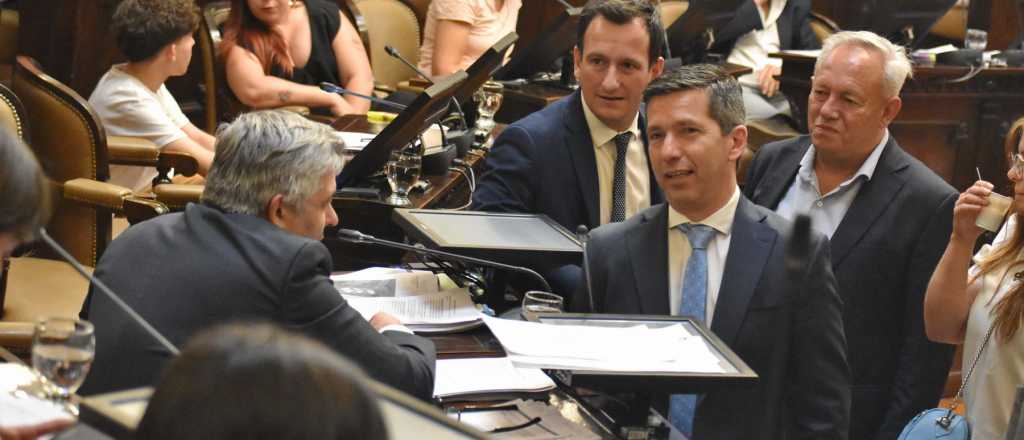 Cornejo reclama que el PJ deje la "ambig&uuml;edad" y respalde San Jorge