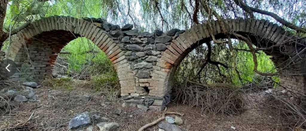 El acueducto oculto en El Challao: la incre&iacute;ble obra colonial que resiste en Mendoza