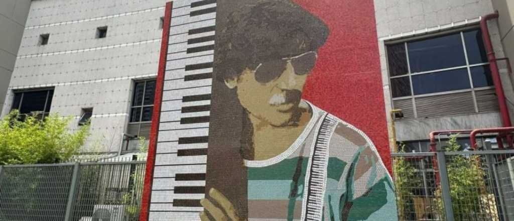 Inauguran la "Esquina Charly García" en pleno centro porteño