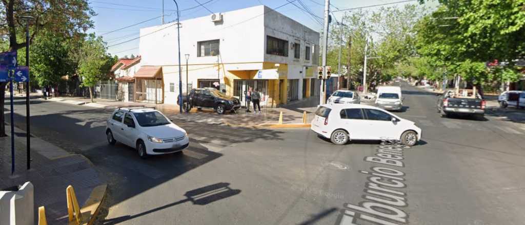 Godoy Cruz: impact&oacute; contra un &aacute;rbol y dio casi el triple de alcohol permitido